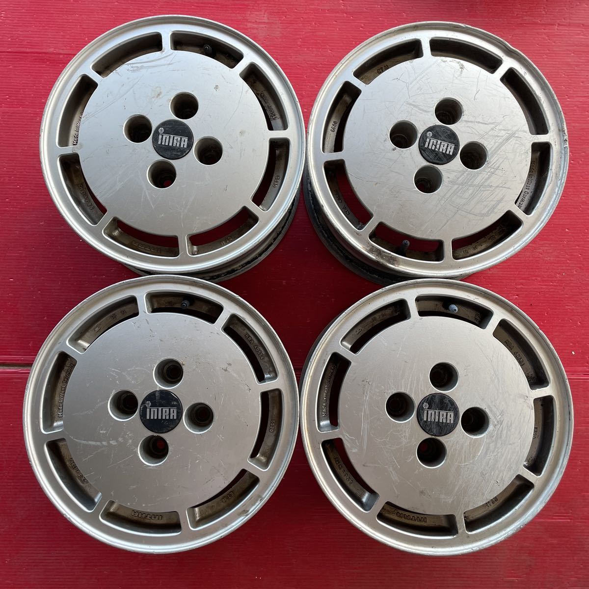 Yahoo!オークション - INTRA イントラ 13インチ 13×5.5J+38 PCD100-4