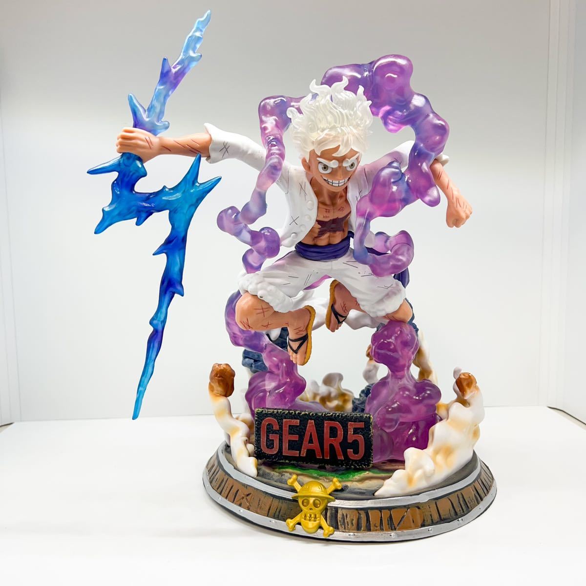 ワンピース 大型フィギュア ルフィ ギア5 太陽神 ニカ｜Yahoo!フリマ