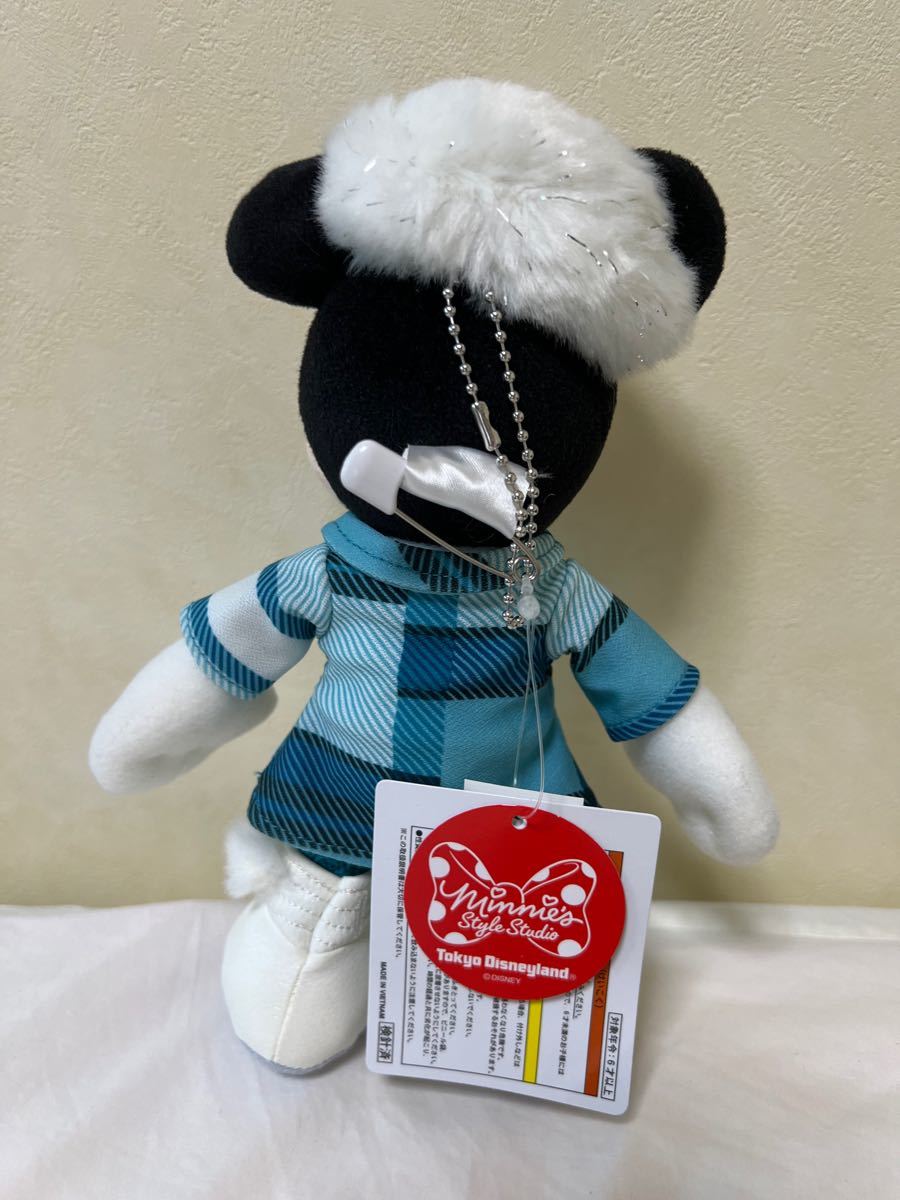 ディズニー ミニー スタイルスタジオ 冬コスチューム ぬいぐるみバッジ