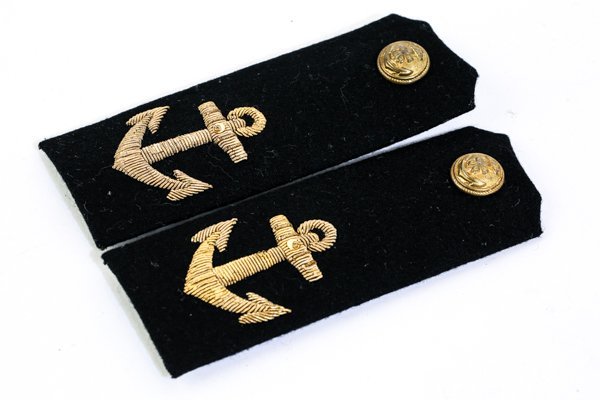 Yahoo!オークション - 大日本帝国海軍 海軍兵学校生徒 少佐 肩章 曹長