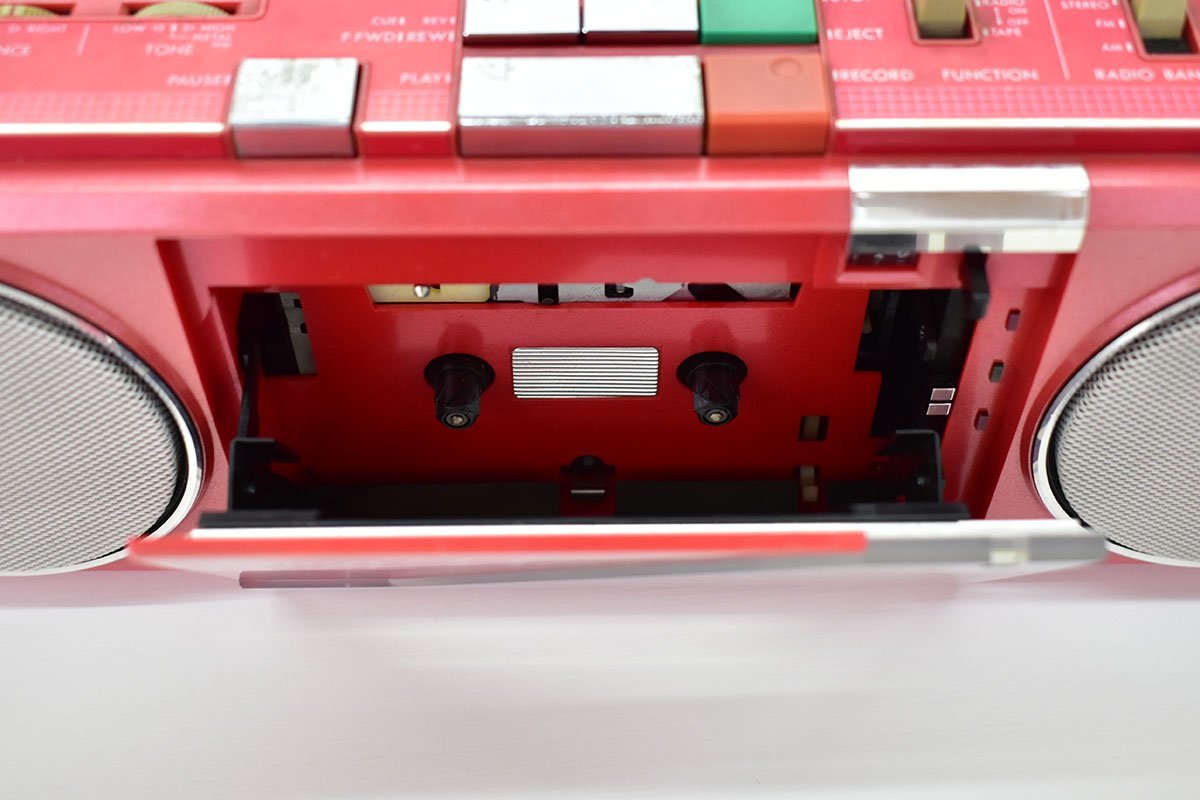 Yahoo!オークション - SANYO MR-U4T TOWN U4 ラジカセ レッド 再生OK[