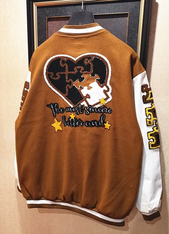 Yahoo!オークション - 最高級スタジャン 定価10万 イタリア・ミラノ発