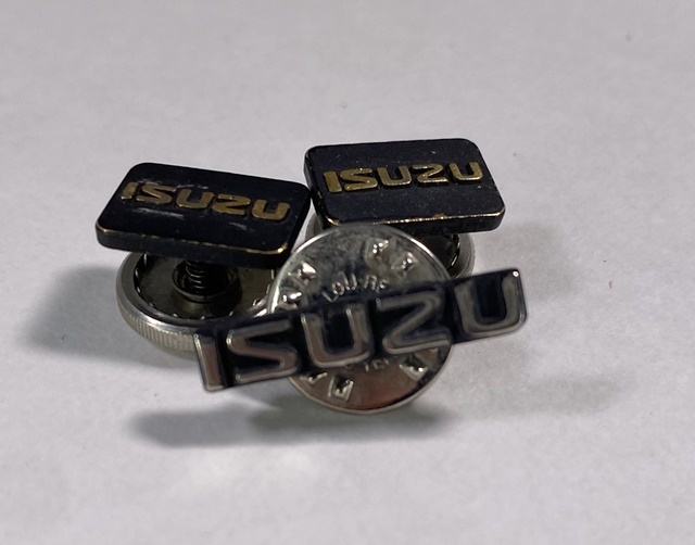 Yahoo!オークション - いすゞ 自動車 ISUZU 社章 バッジ 3点