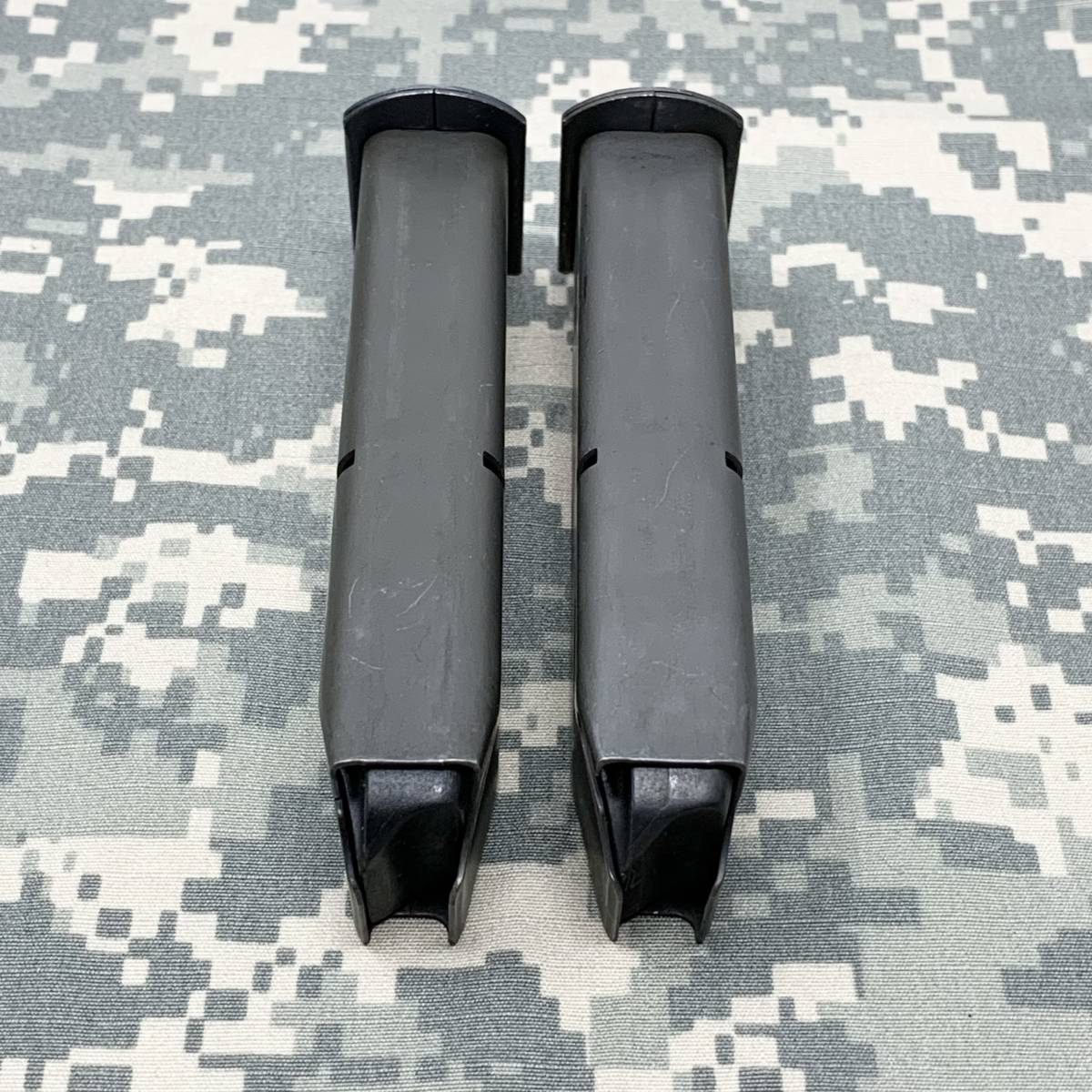 実物】米軍 放出品 ベレッタ用 マガジン M9 M92 シリーズ 9mm 2本