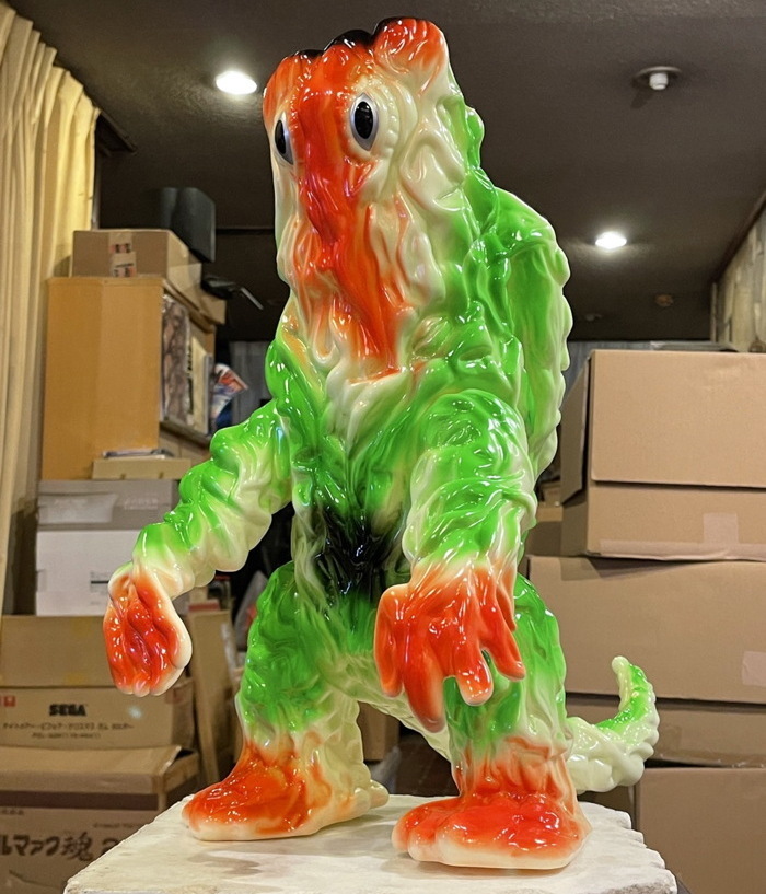 Yahoo!オークション - M1号 約460㎜ デラックス ヘドラ 蓄光版 ソフビ