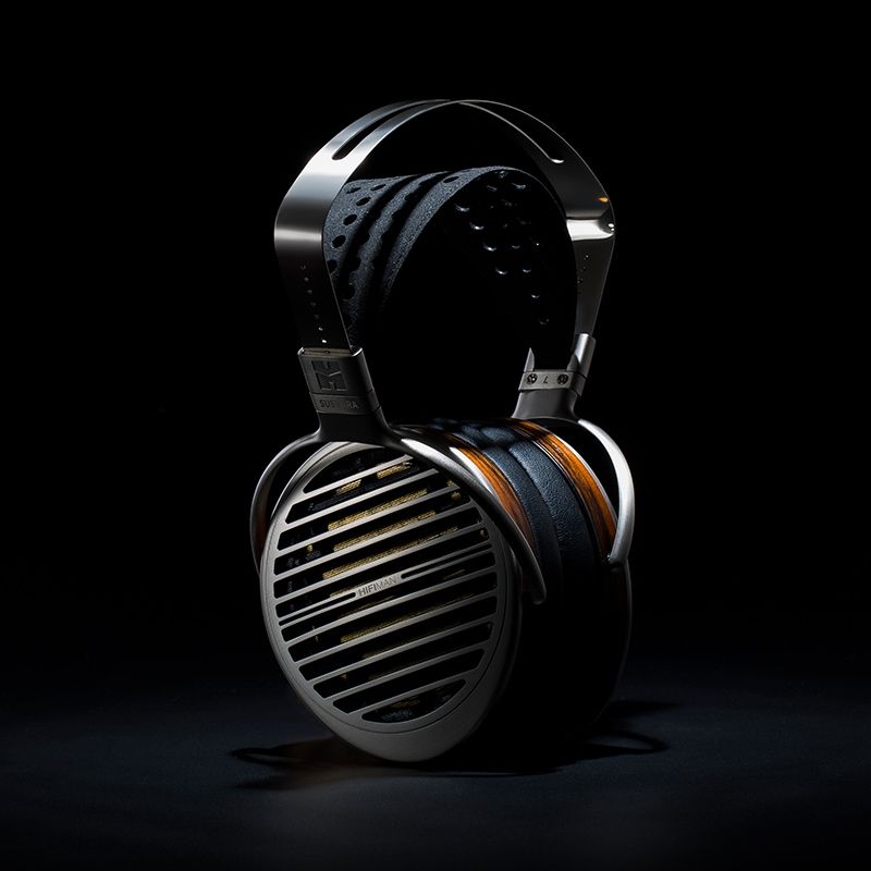 HiFiMAN Susvara レビュー：孤高の頂に響く、音の真理 | Audio Review Blog