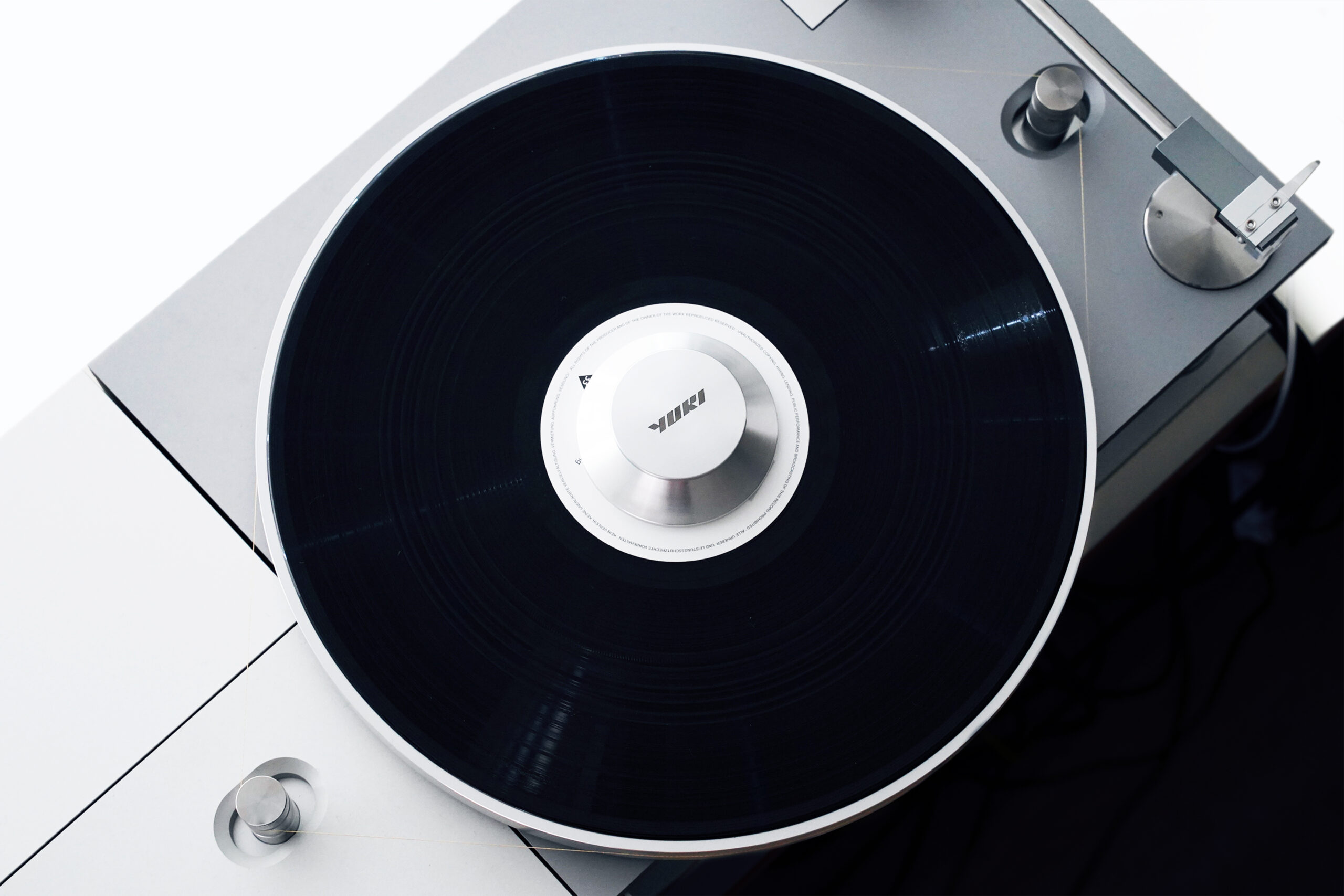 YUKISEIMITSU AUDIO | HIGH END ANALOG RECORD PLAYER