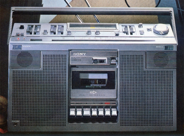 SONY CFS-686(stereo XYZ)の仕様 ソニー