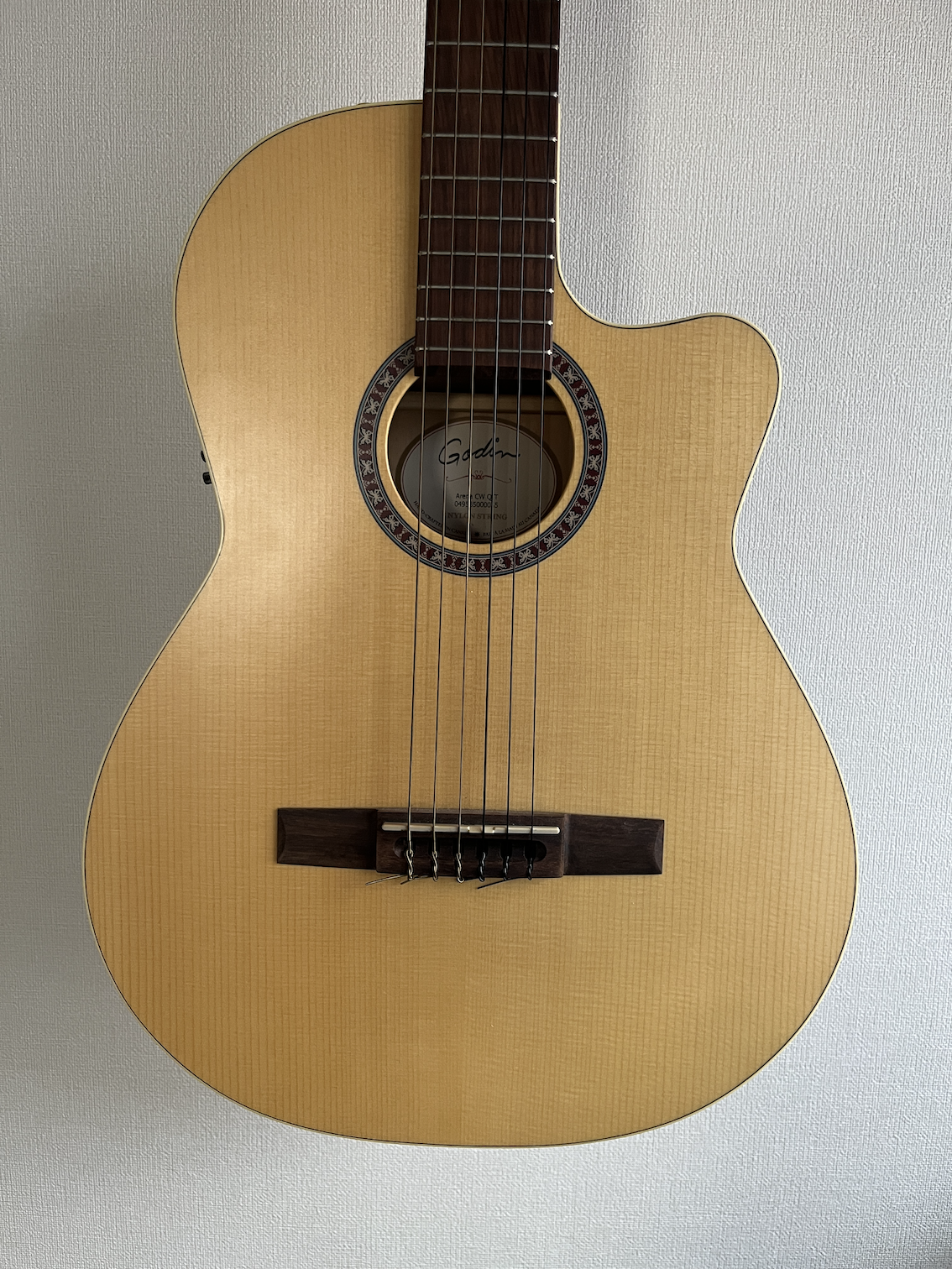 La Patrie Arena CW Q1T 2022 – auldguitars