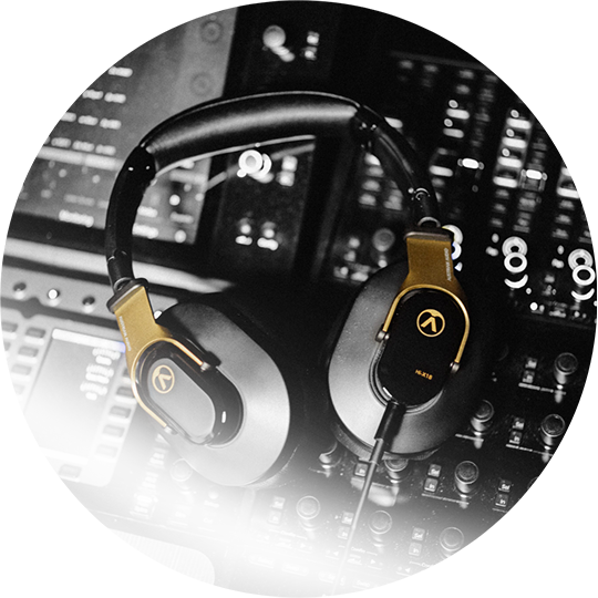 Hi-X18 - Austrian Audio