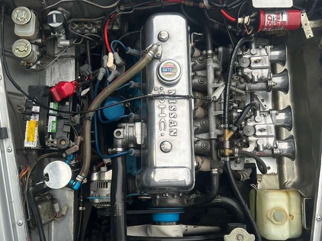 ダットサン フェアレディSR311 SOLEXキャブレータ残骸 日産