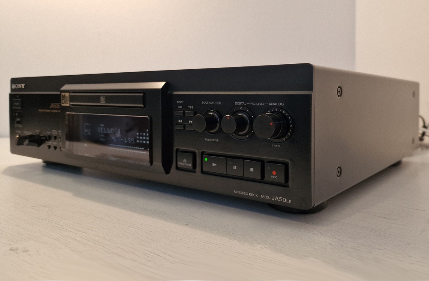 Sony MDS-JA50ES
