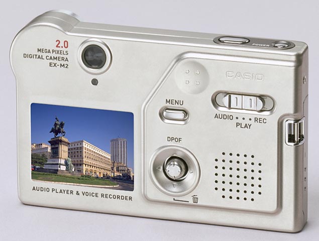 カシオ、MP3対応の薄型デジカメ「EXLIM」の第2弾