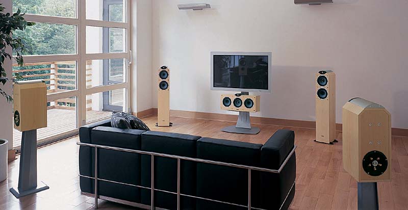ティアック、タンノイの新スピーカーシリーズ「EYRIS DC」