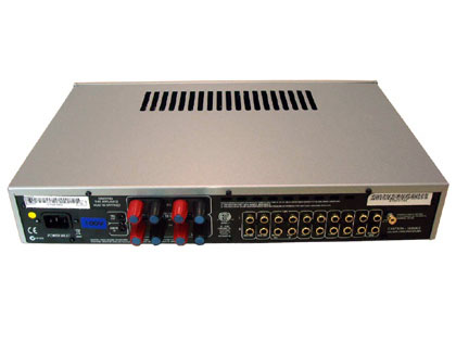 デノンラボ、ARCAMの中級プリメインアンプ「A70」