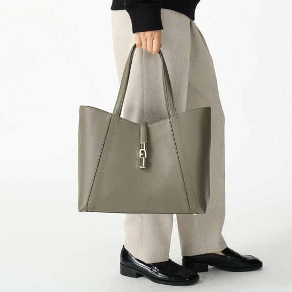 フルラ トートバッグ ゴッチャ レディース FURLA WB01788 BX3353