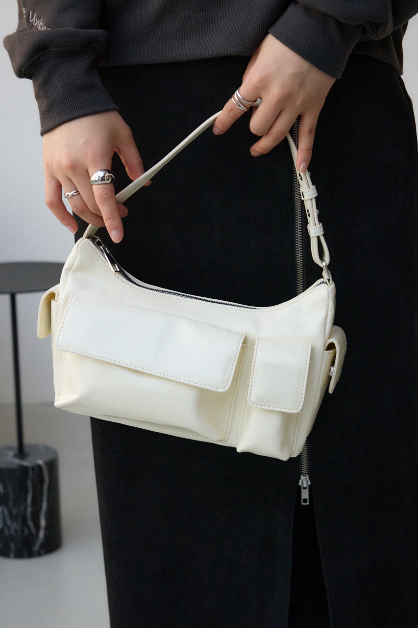 アウトポケットワンハンドルバッグ｜WOMEN｜250ISC55-138J｜AZUL BY