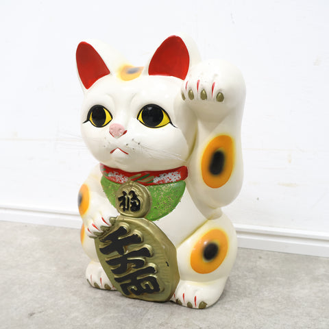 美品＆ヴィンテージ】招き猫 貯金箱 Amazon.co.jp: 招き猫 縁起物 置物