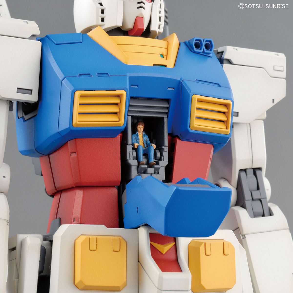 MG 1/100 RX-78-02 ガンダム（GUNDAM THE ORIGIN版）スペシャルVer