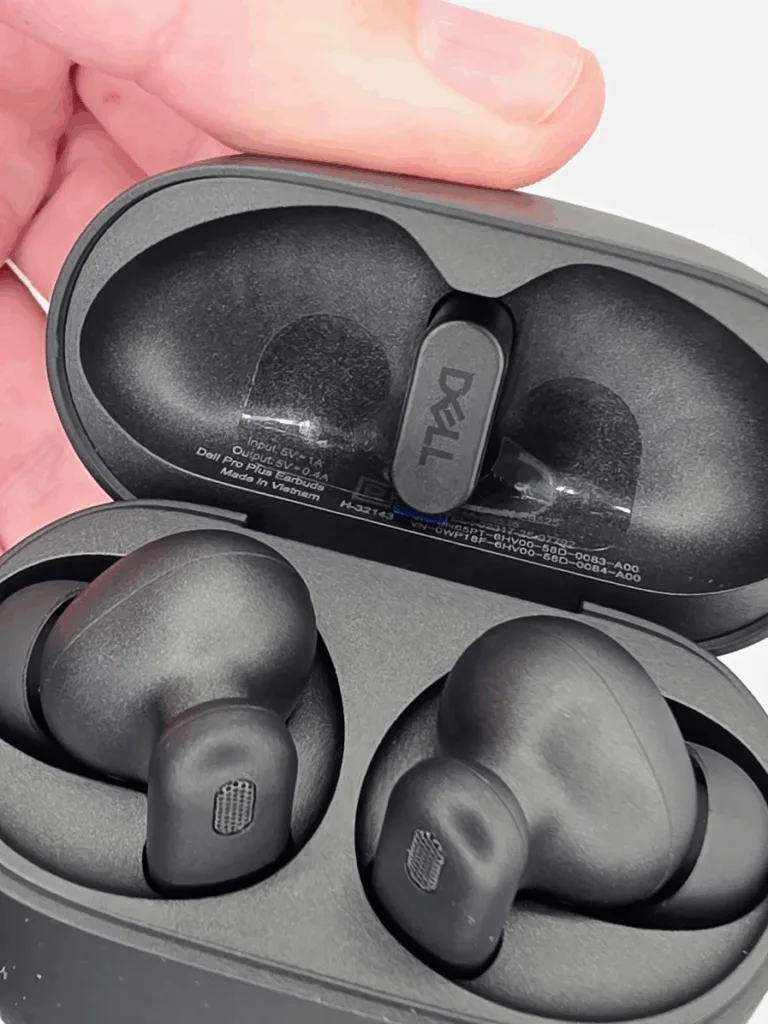 Dell Pro Plus Earbuds (EB525) Review: The IT-Approved Audio Fix