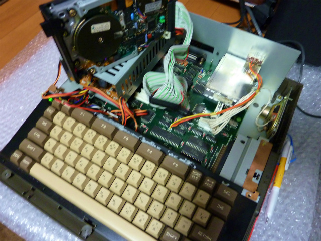 PC-6601を分解＆修理してみる | BAKUTENDO