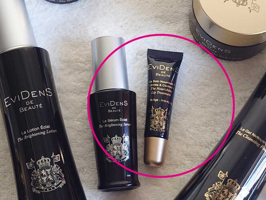 縦ジワ、乾燥の気になる唇もふっくら！正しいリップケアのやり方