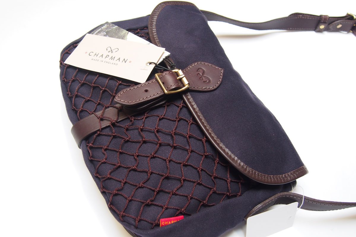 英国伝統のカントリーバッグ＜ジョン チャップマン＞。正統派の魅力
