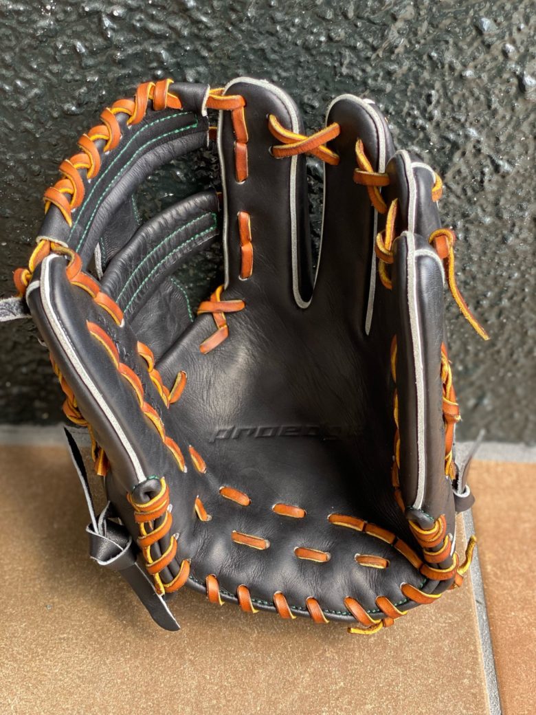 型直しアレンジ】SSK最高峰硬式グローブ「栄」744型の型付けとレビュー
