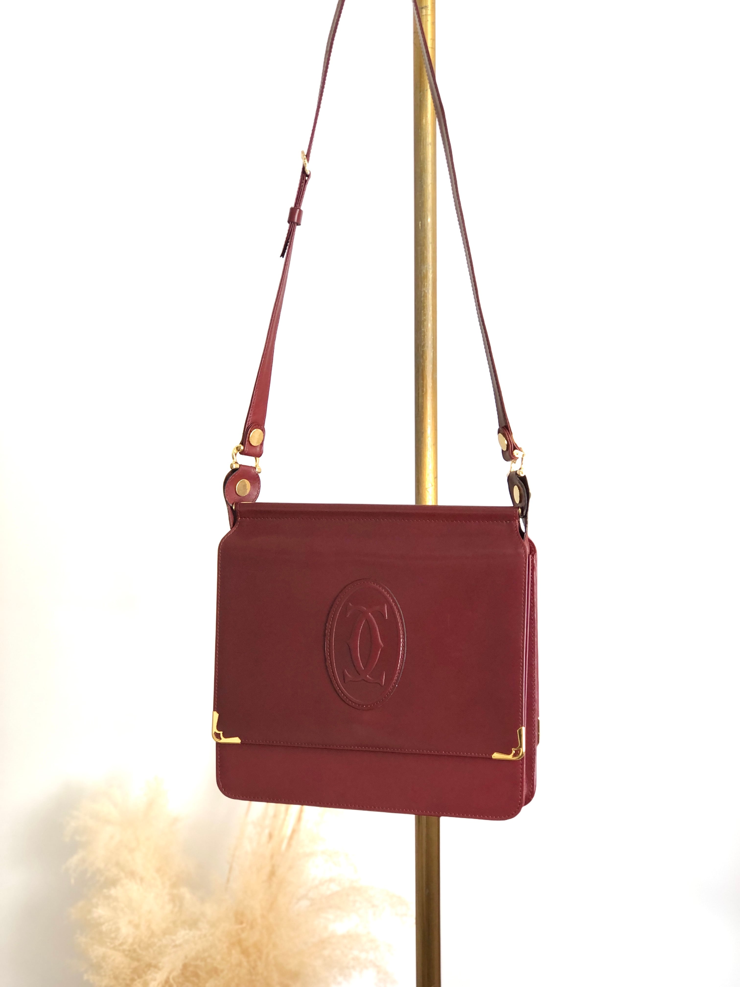 Cartier カルティエ マストライン リベットモチーフ スエード