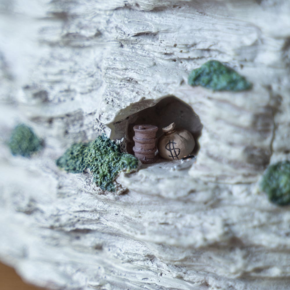 再入荷】紅の豚 ライトアップジオラマ ポルコのアジト（4718） | す