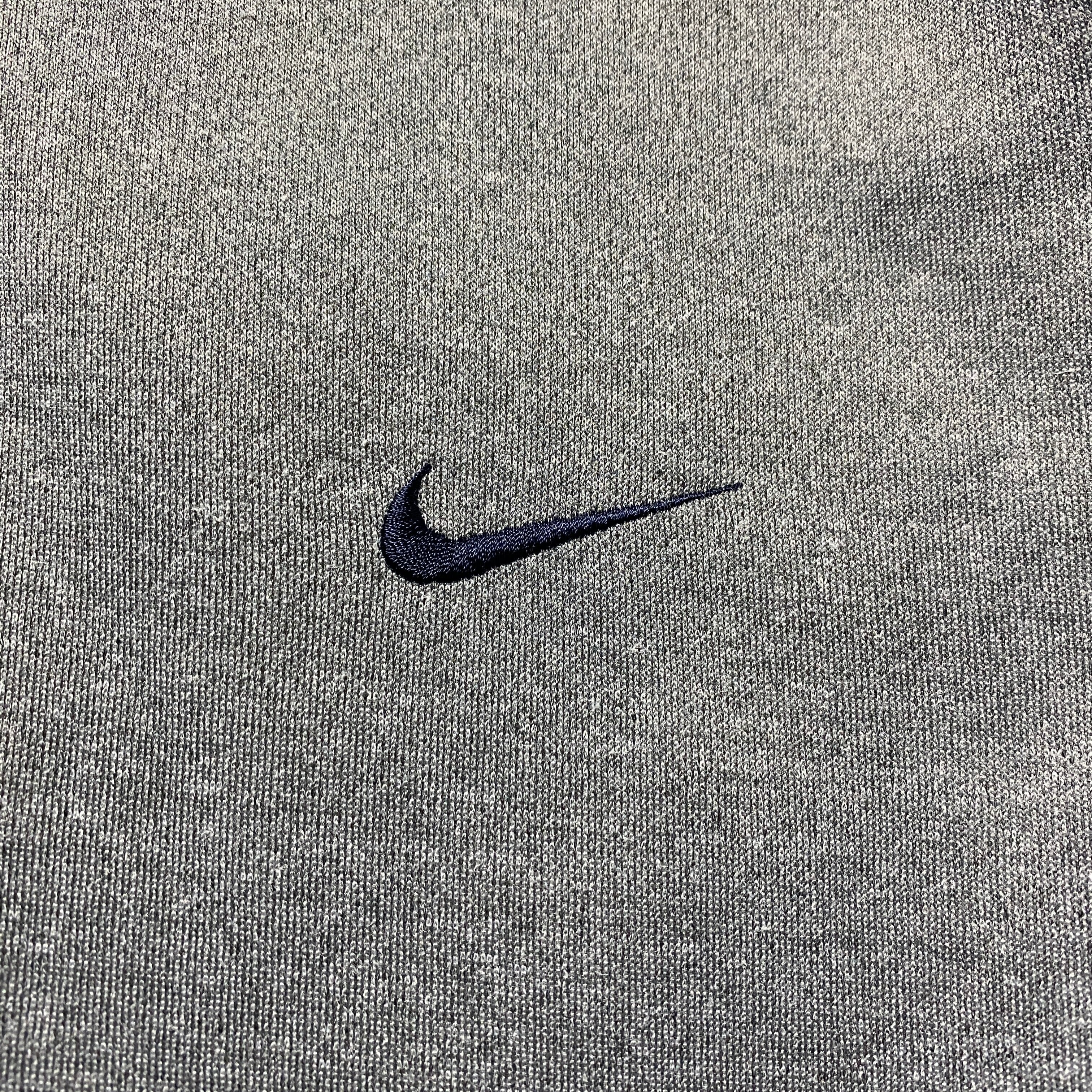 90's NIKE ナイキ 銀タグ スウォッシュ 刺繍ワンポイント バックロゴ
