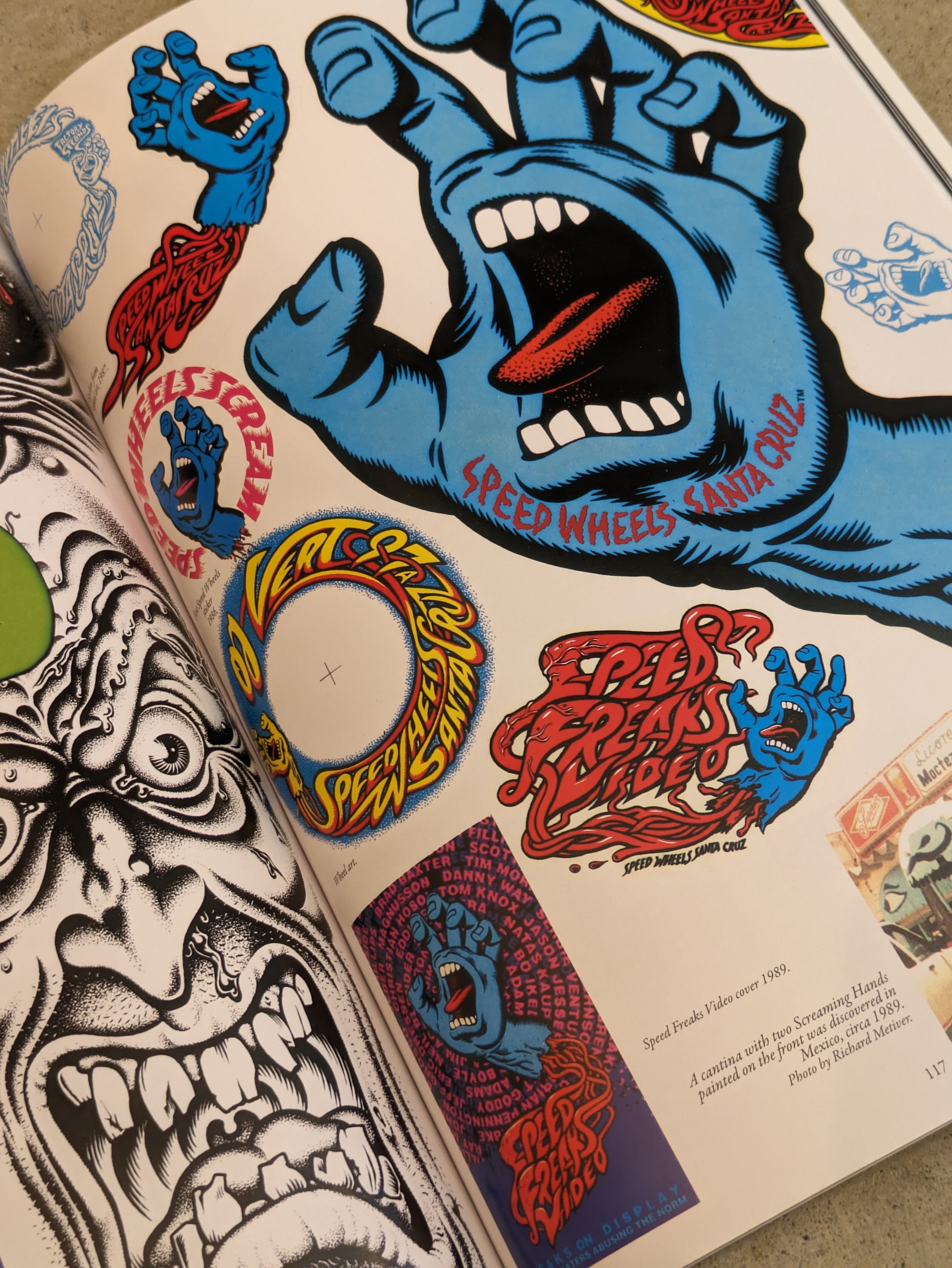 Surf, Skate & Rock Art of Jim Phillips / ジム・フィリップス