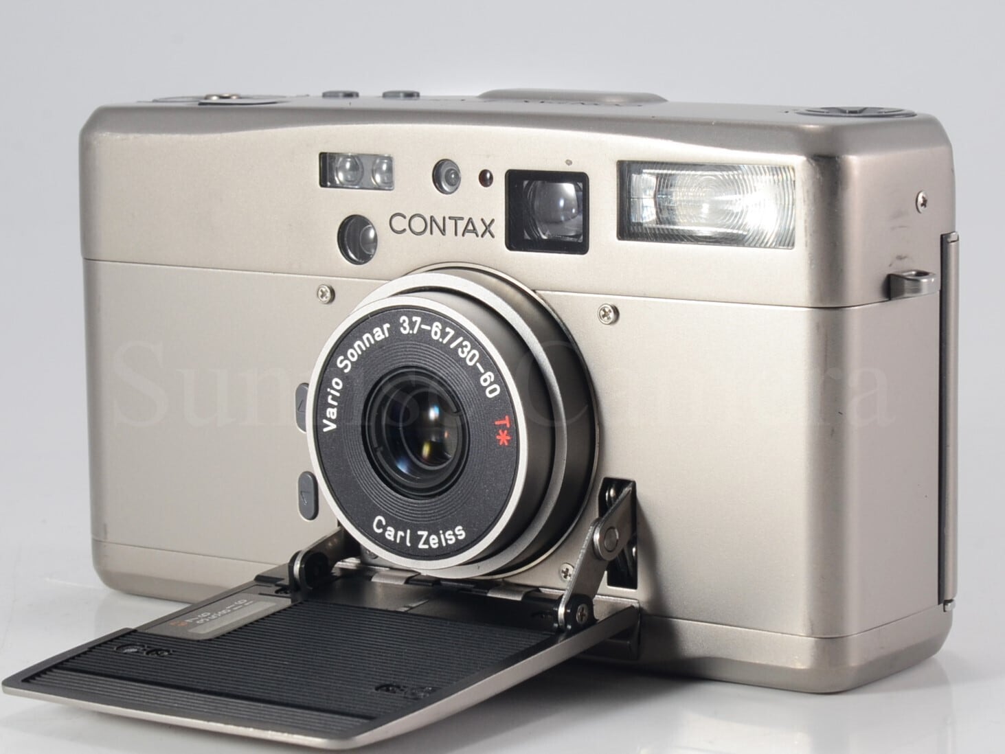 CONTAX TVS III / Carl Zeiss Vario Sonner T* 30-60mm F3.7-6.7