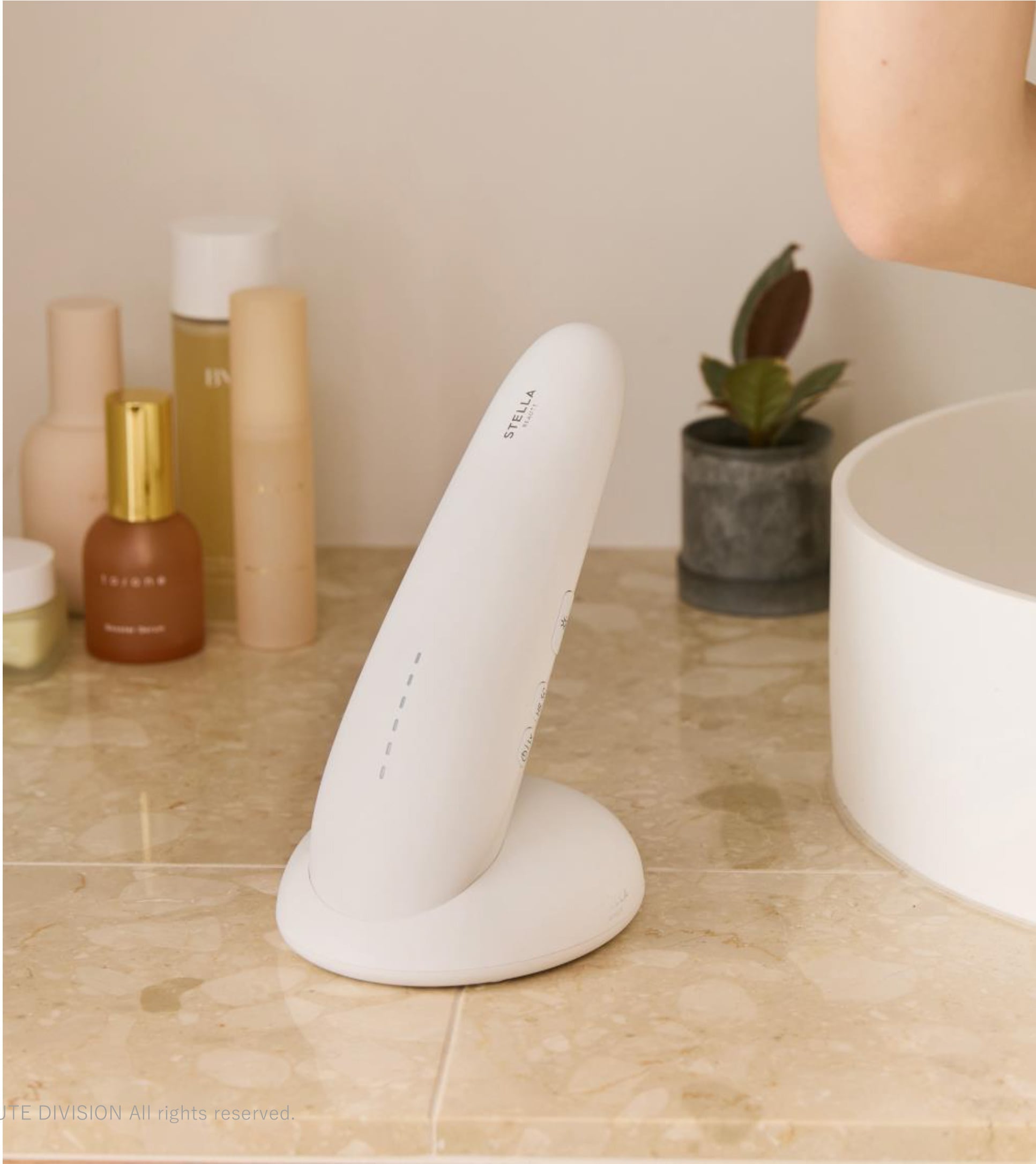 正規販売店/送料無料/家庭用脱毛器】ステラボーテ IPL 光美容器 Luna