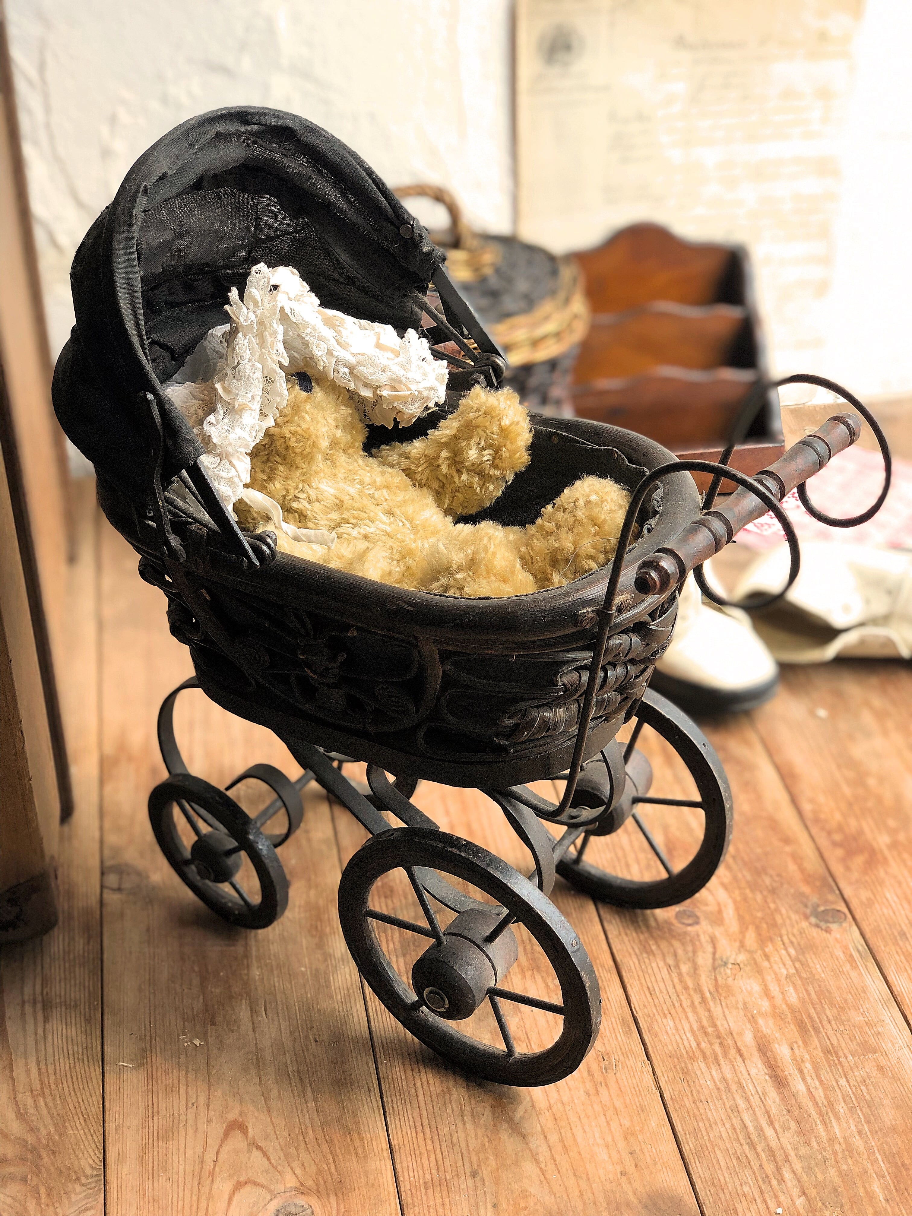 ドール用ベビーカー 乳母車 車輪 | Brocante de La Cocotte （フランス