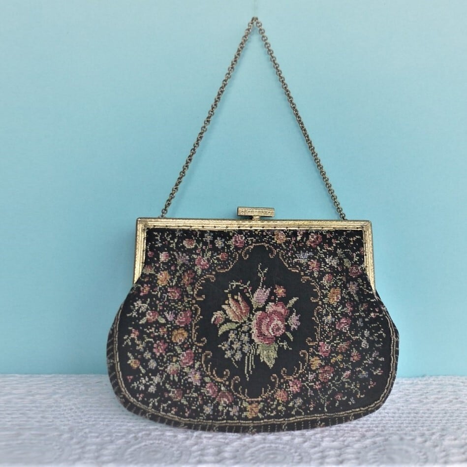 プチポワン刺繍のバッグ ドイツアンティーク | こりすのパン屋Base店