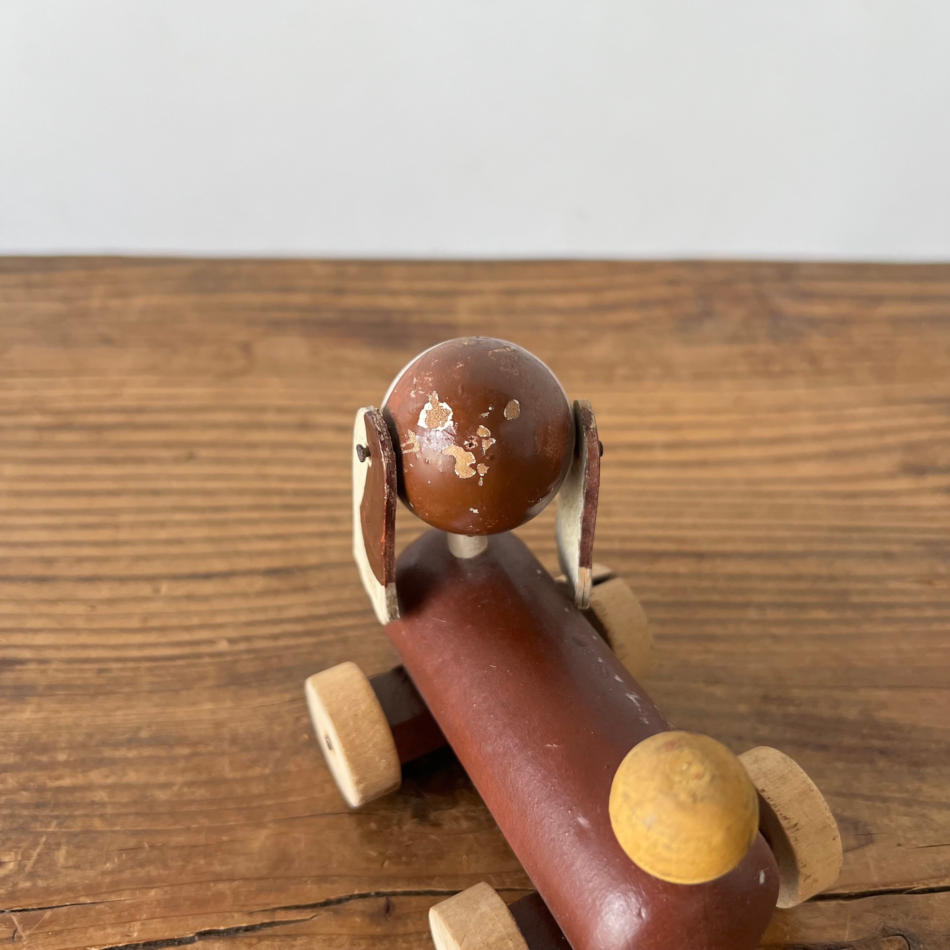Wooden Pull Toy Dog | troldhaugen antiques ｜ 北欧アンティーク・古道具