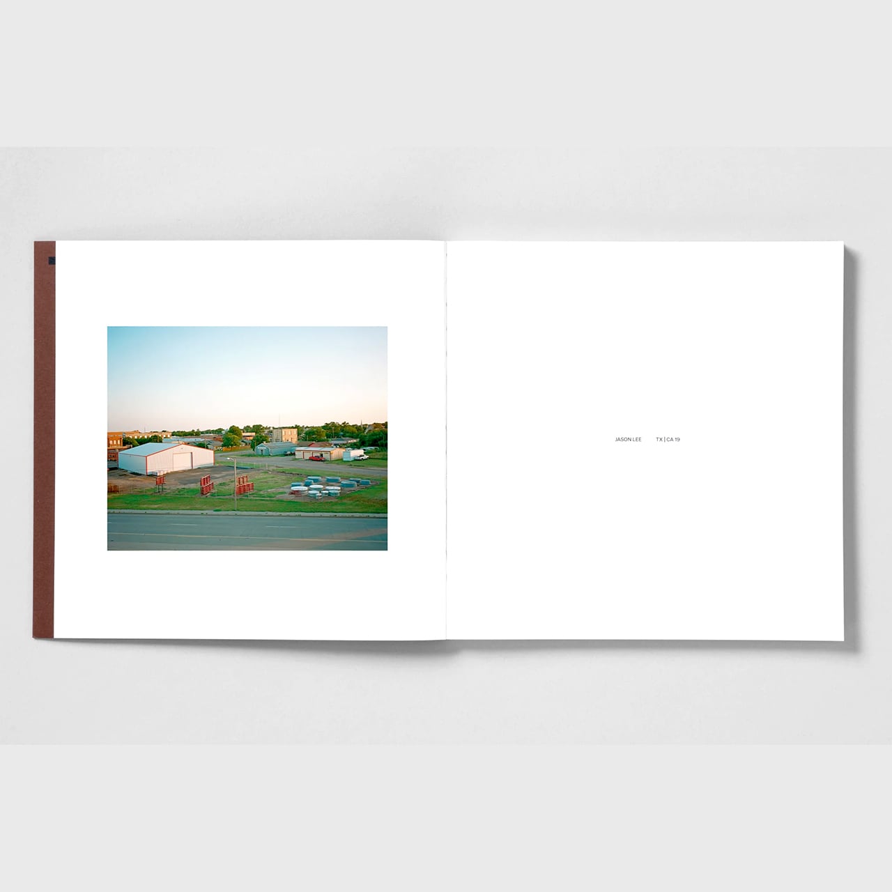 JASON LEE ：TX｜CA 19 | ON SUNDAYS