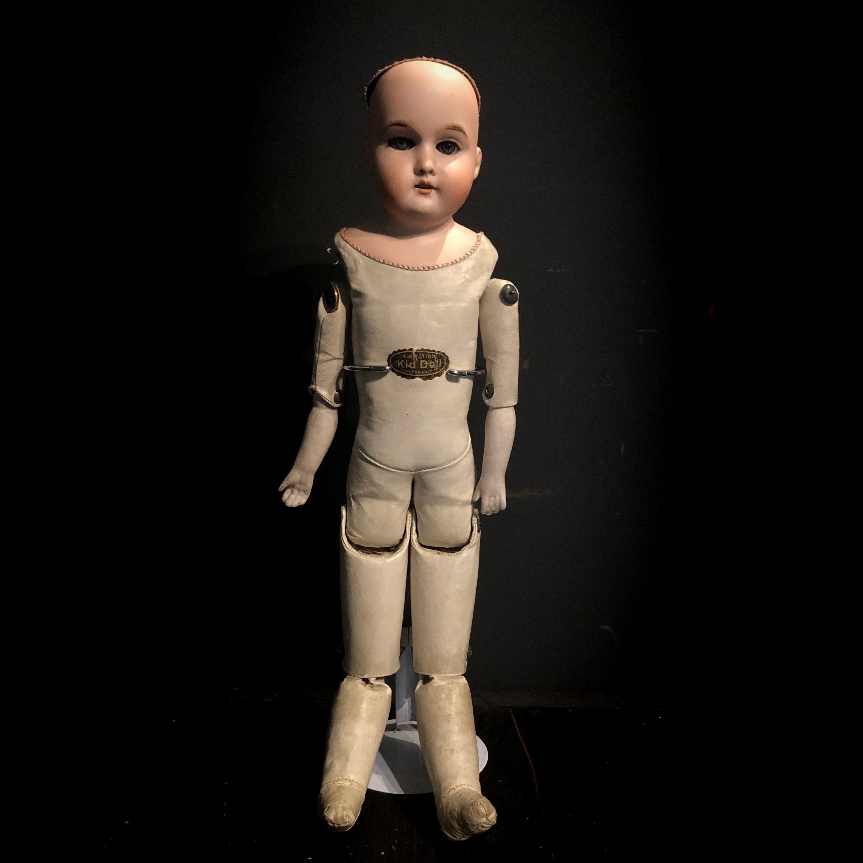 ドイツ製ビスクドール | メルキュール骨董店