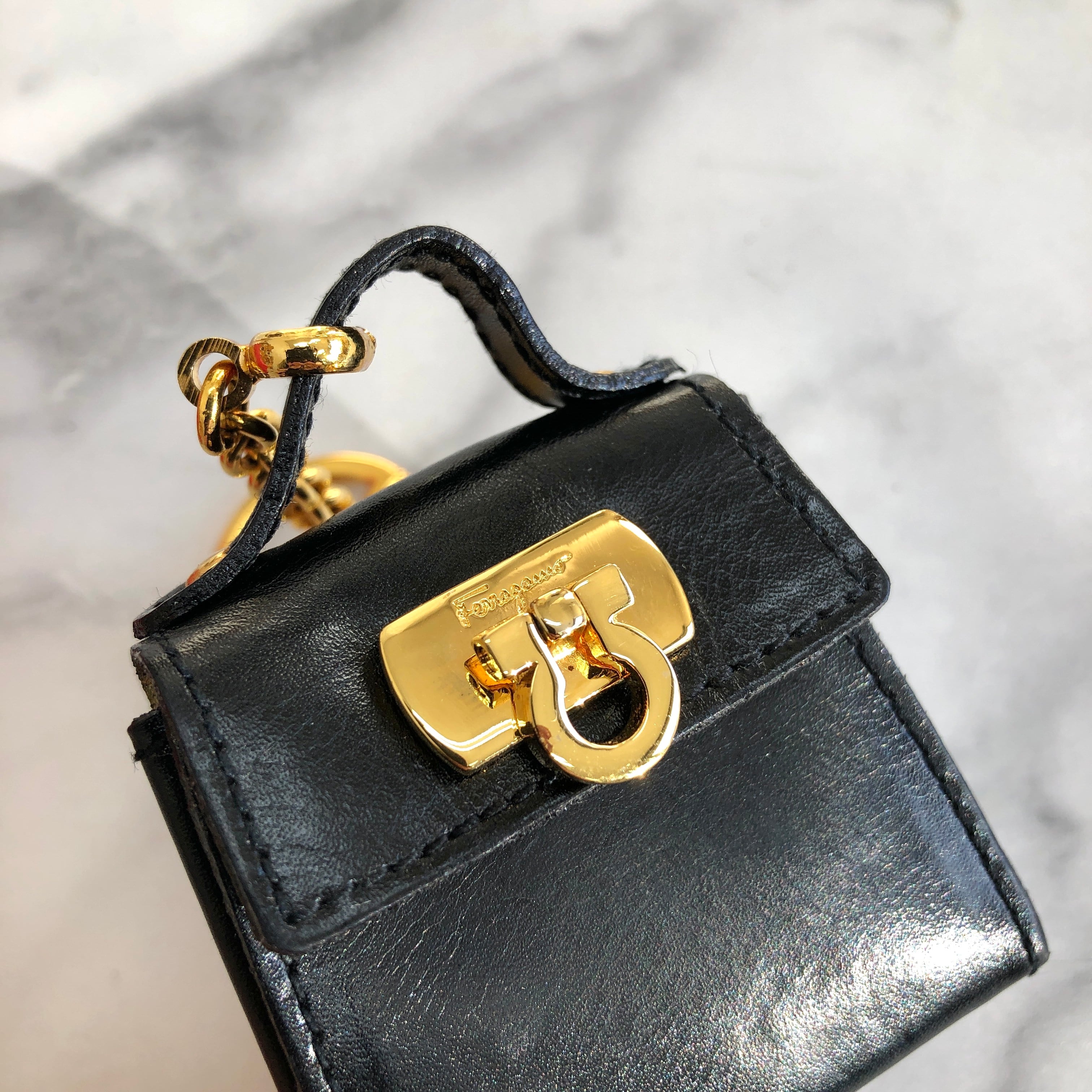 Salvatore Ferragamo サルヴァトーレ フェラガモ ガンチーニ