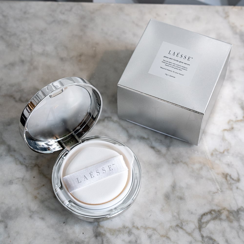 LAESSE glass skin Funde Glow Serum（ラエッセ グラススキン ファンデ