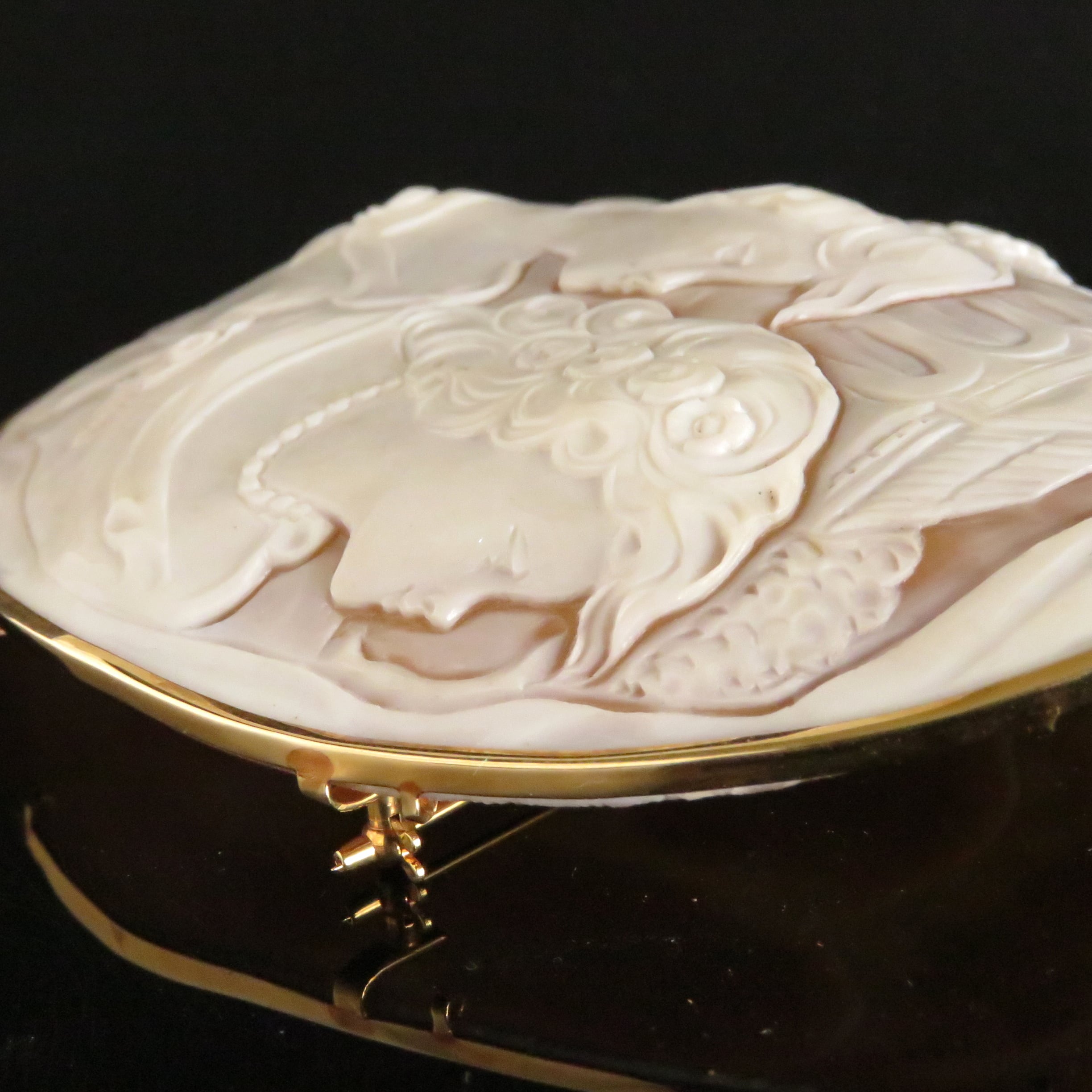 K18 直径7cm月と少女のカメオ ブローチペンダントトップ兼用