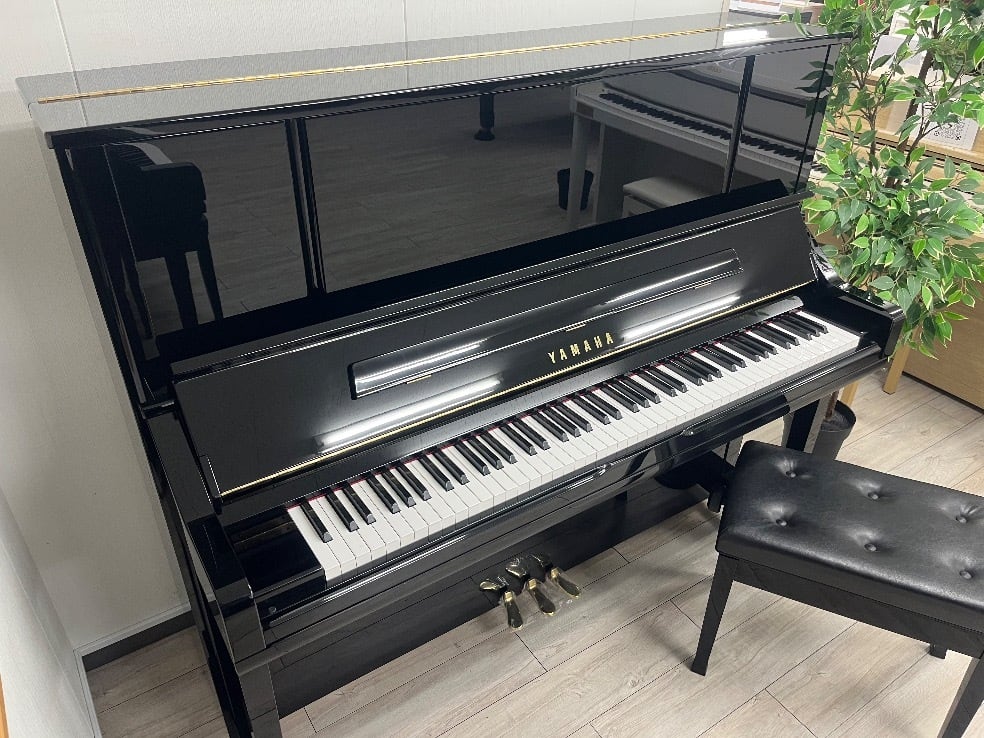 ☆78265【アップライトピアノ】YAMAHA YU30 ソフトランディング搭載