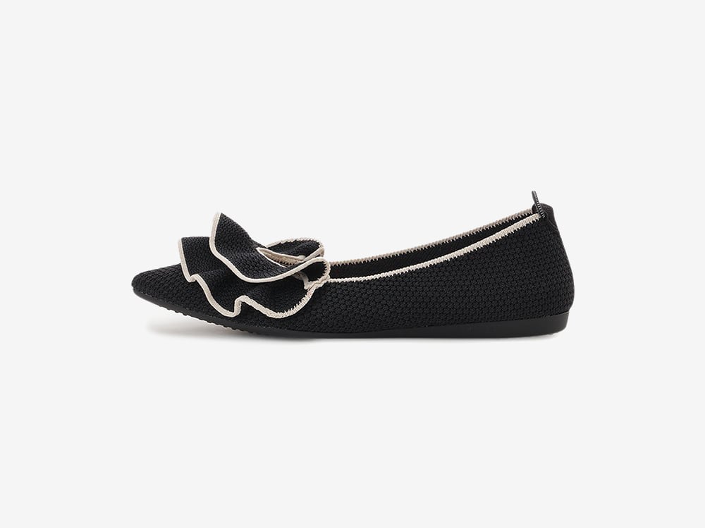 pointed-FRIN / BLACK & BEIGE | Offen