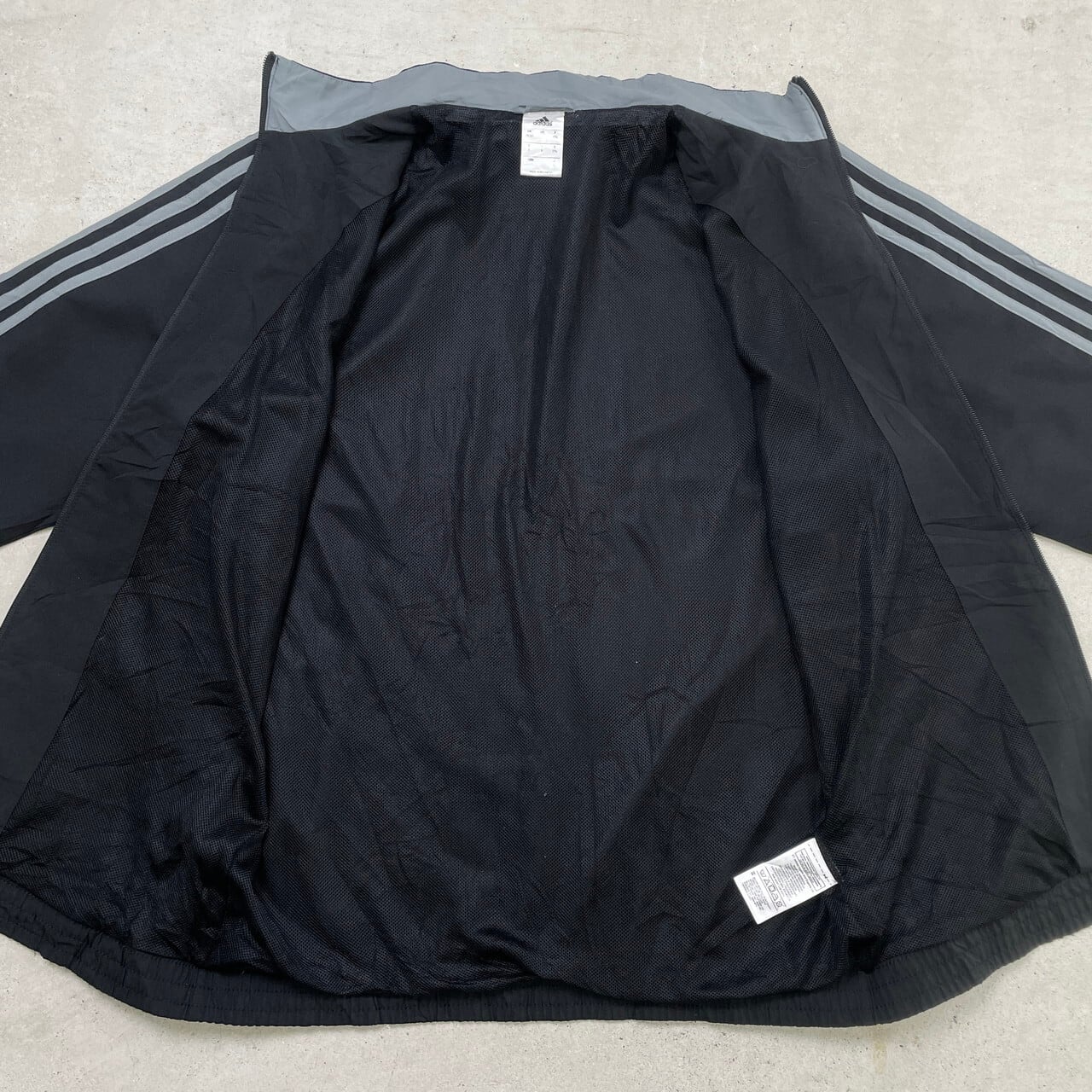 adidas アディダス ナイロンジャケット ポリエステル トラック