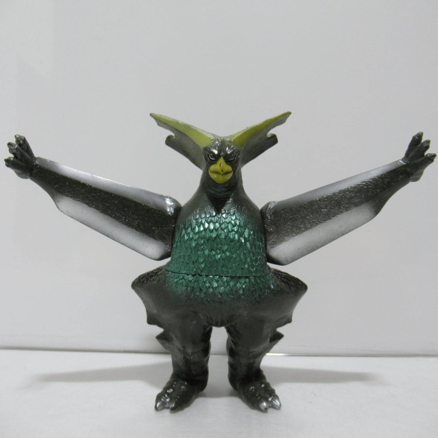 バンダイ 1994 怪獣ソフビ ギエロン星獣 ソフビ [#9] | ハチクマ商店