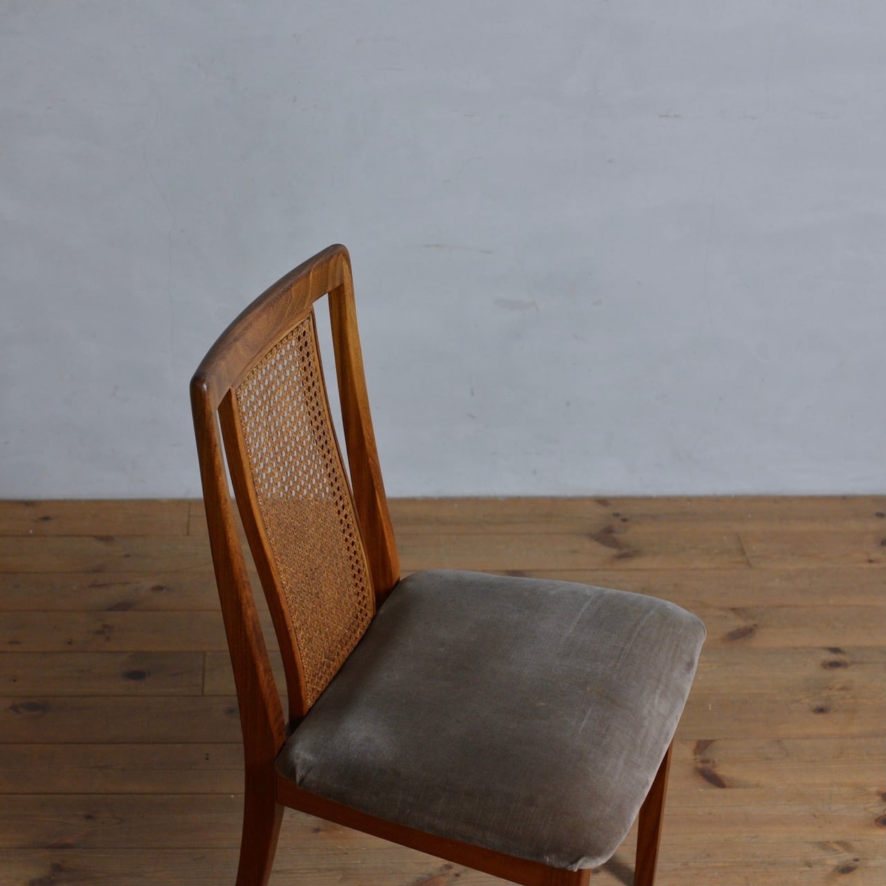 G-Plan Dining Chair / ジープラン ダイニングチェア【A】〈椅子