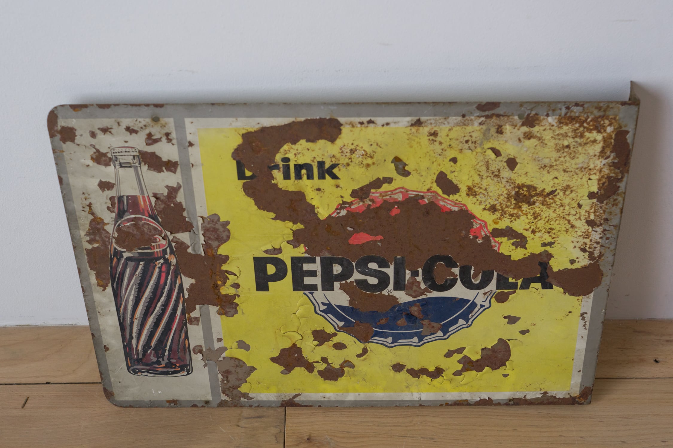 英字「PEPSI-COLA」のホーロー看板 | 古道具 | ReBuilding Center