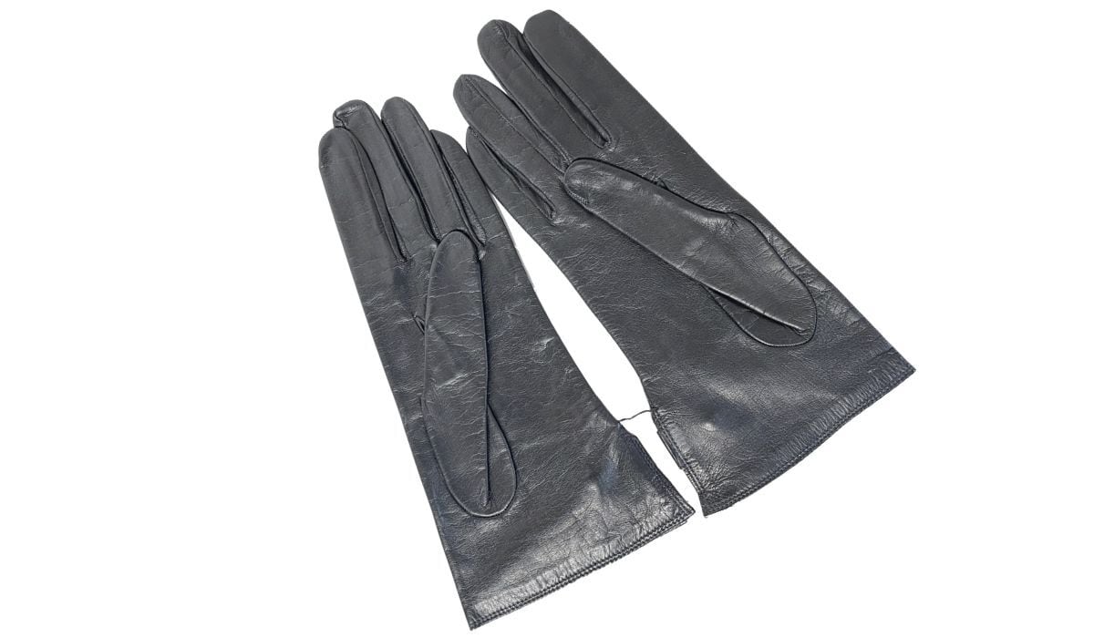 未使用 CHANEL シャネル レザー グローブ 革手袋 ラムスキン ココ