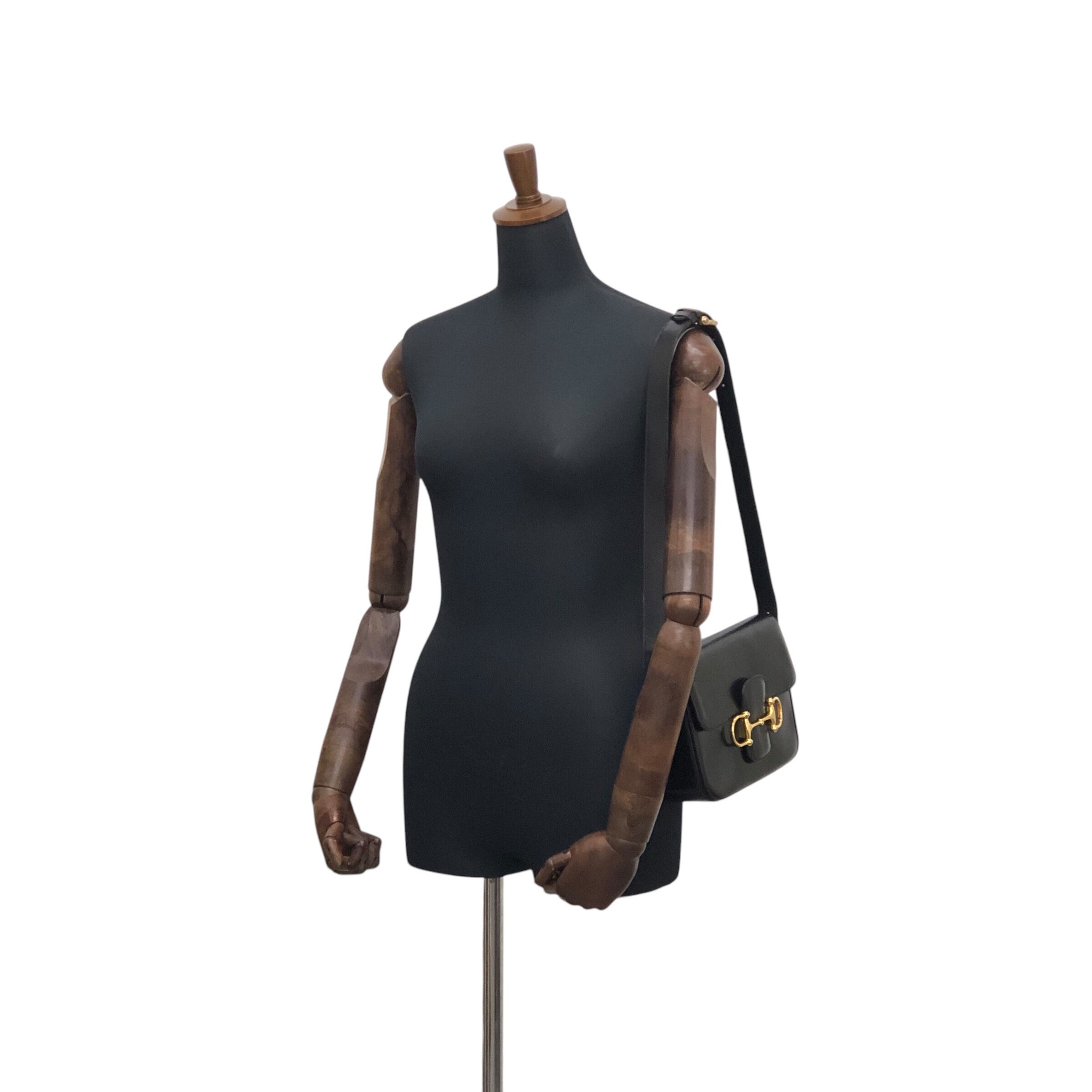 CELINE セリーヌ ショルダーバッグ ブラック ホースビット レザー